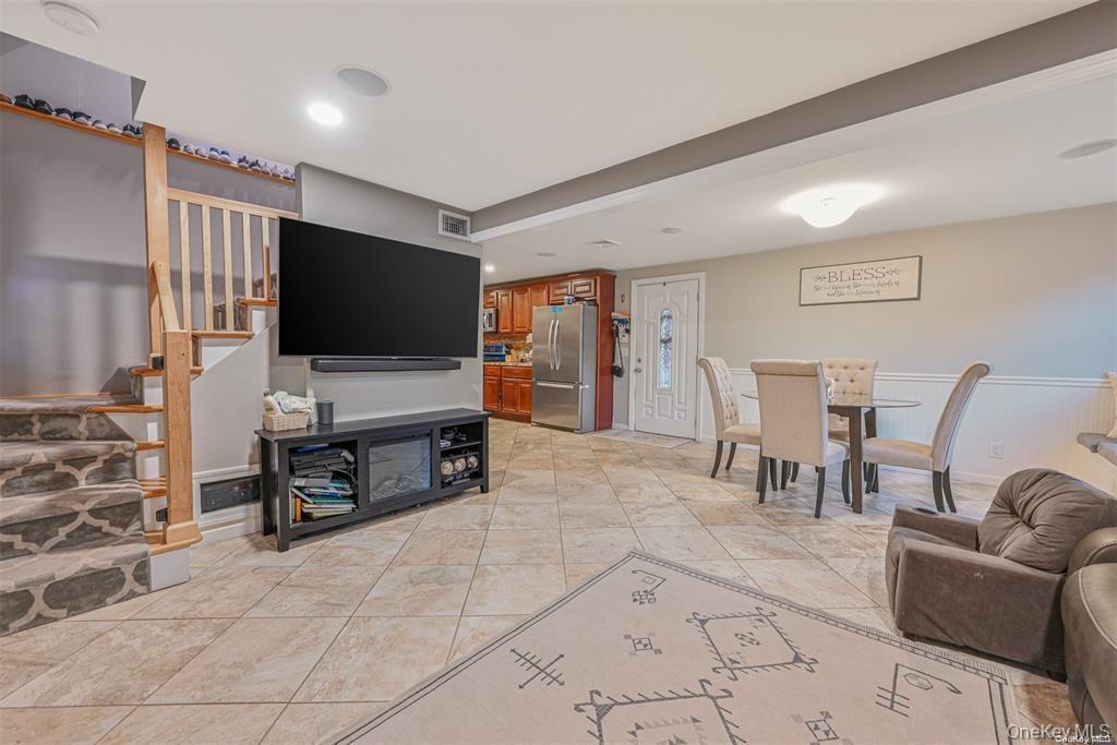 Single Family Jervis Suffolk County, NY 11726, MLS-977068-3