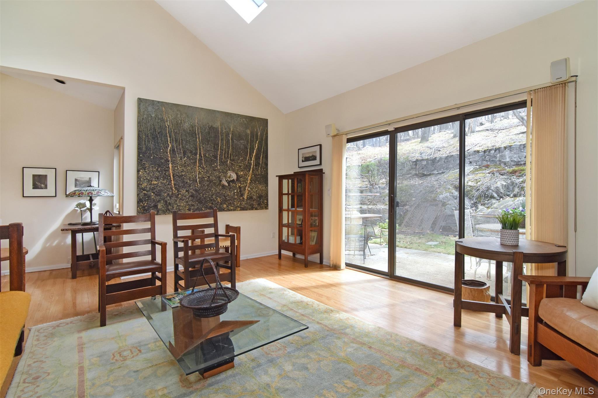 Condo Sunnyside  Westchester County, NY 10533, MLS-977082-12