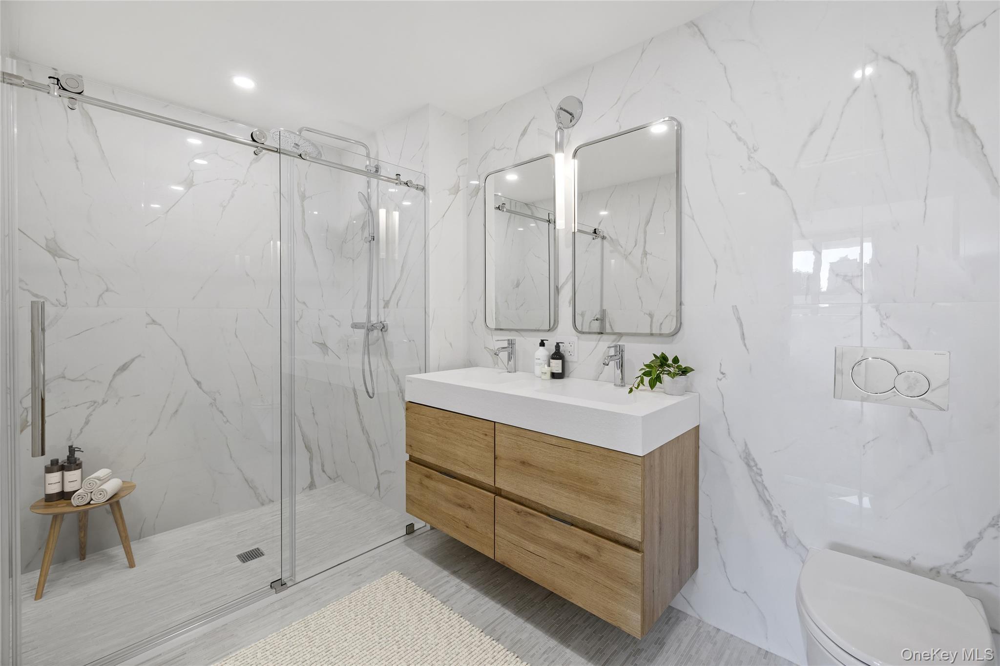 Condo Austin  Queens, NY 11375, MLS-977083-9