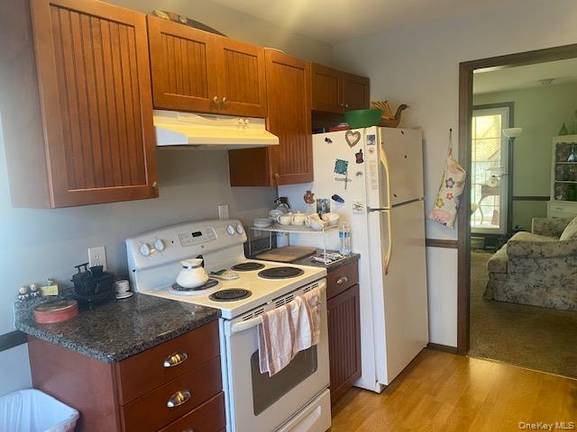 Single Family Glen  Suffolk County, NY 11789, MLS-977090-14