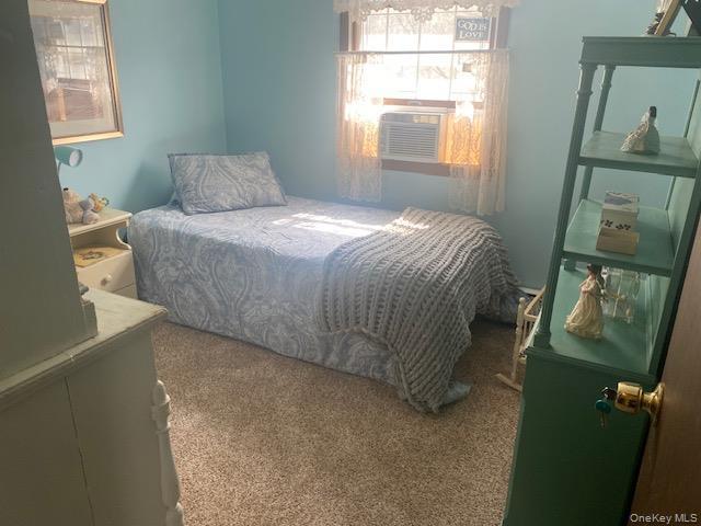 Single Family Glen  Suffolk County, NY 11789, MLS-977090-20