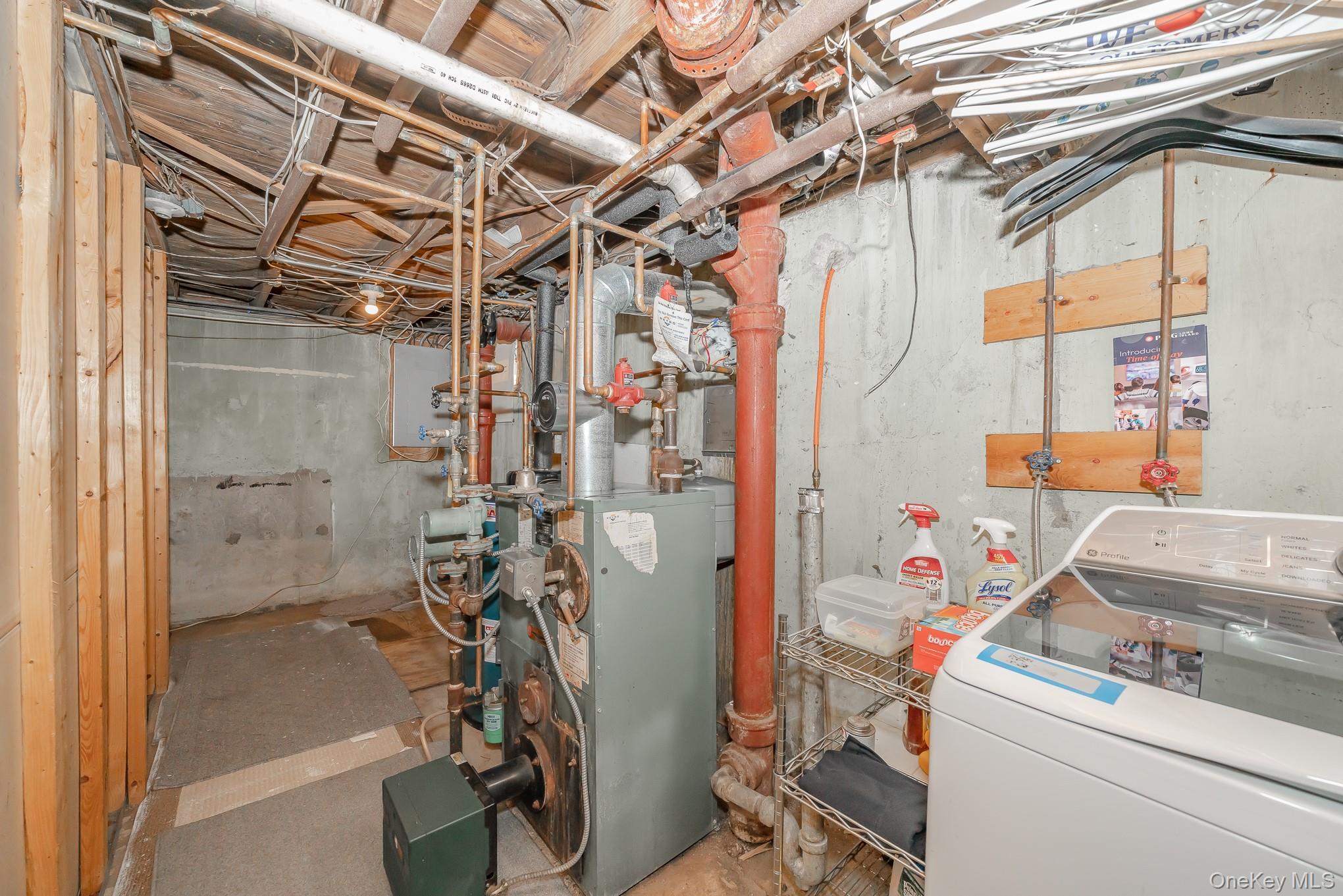 Single Family Irving  Suffolk County, NY 11722, MLS-977123-22