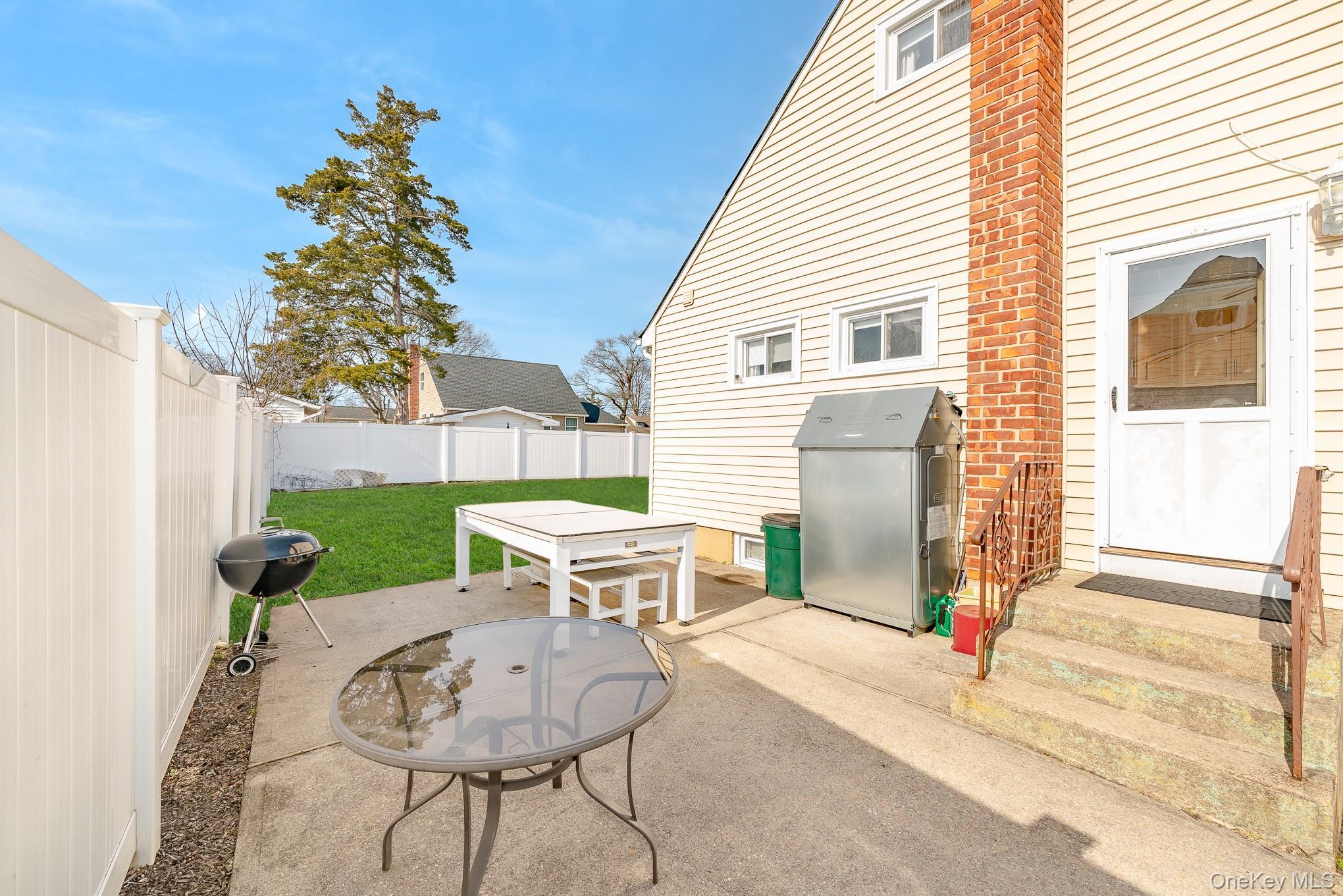 Single Family Irving  Suffolk County, NY 11722, MLS-977123-25