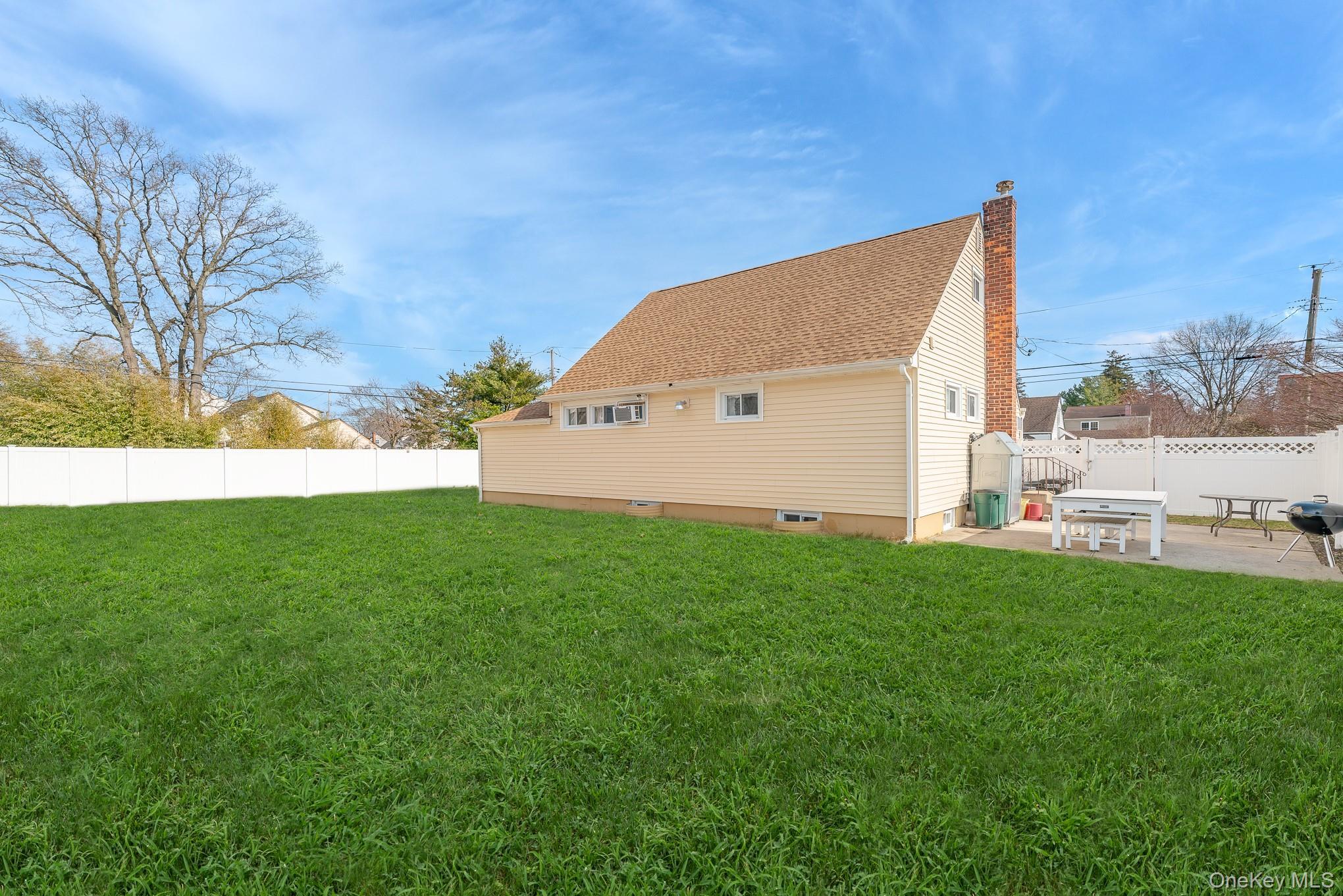 Single Family Irving  Suffolk County, NY 11722, MLS-977123-26