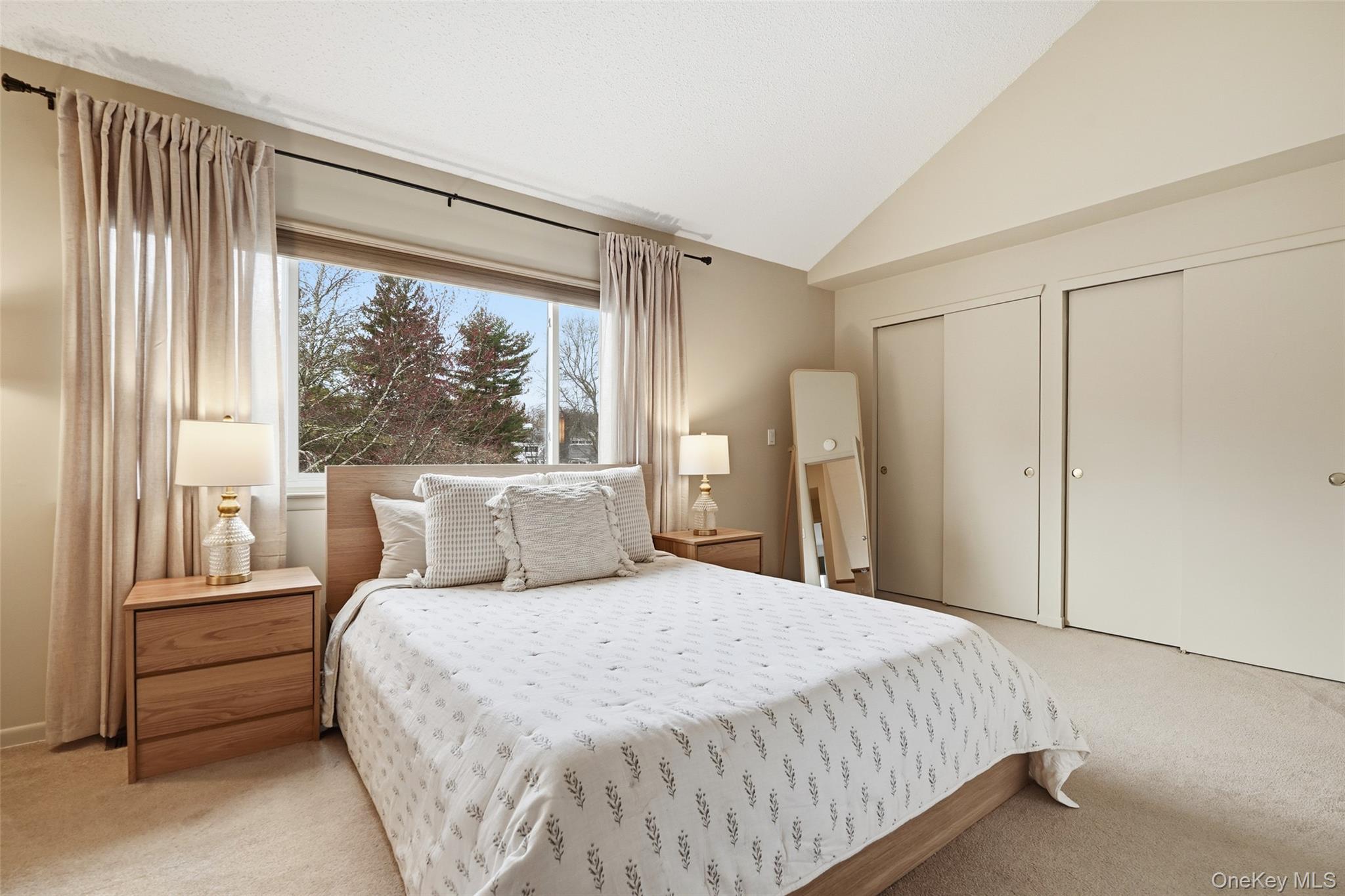 Condo Tudor  Westchester County, NY 10598, MLS-977136-20