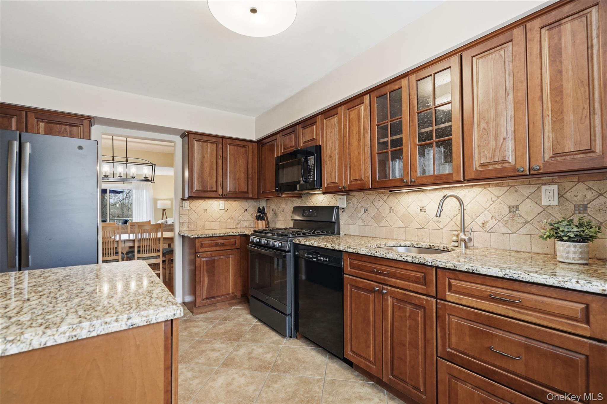 Condo Tudor  Westchester County, NY 10598, MLS-977136-6