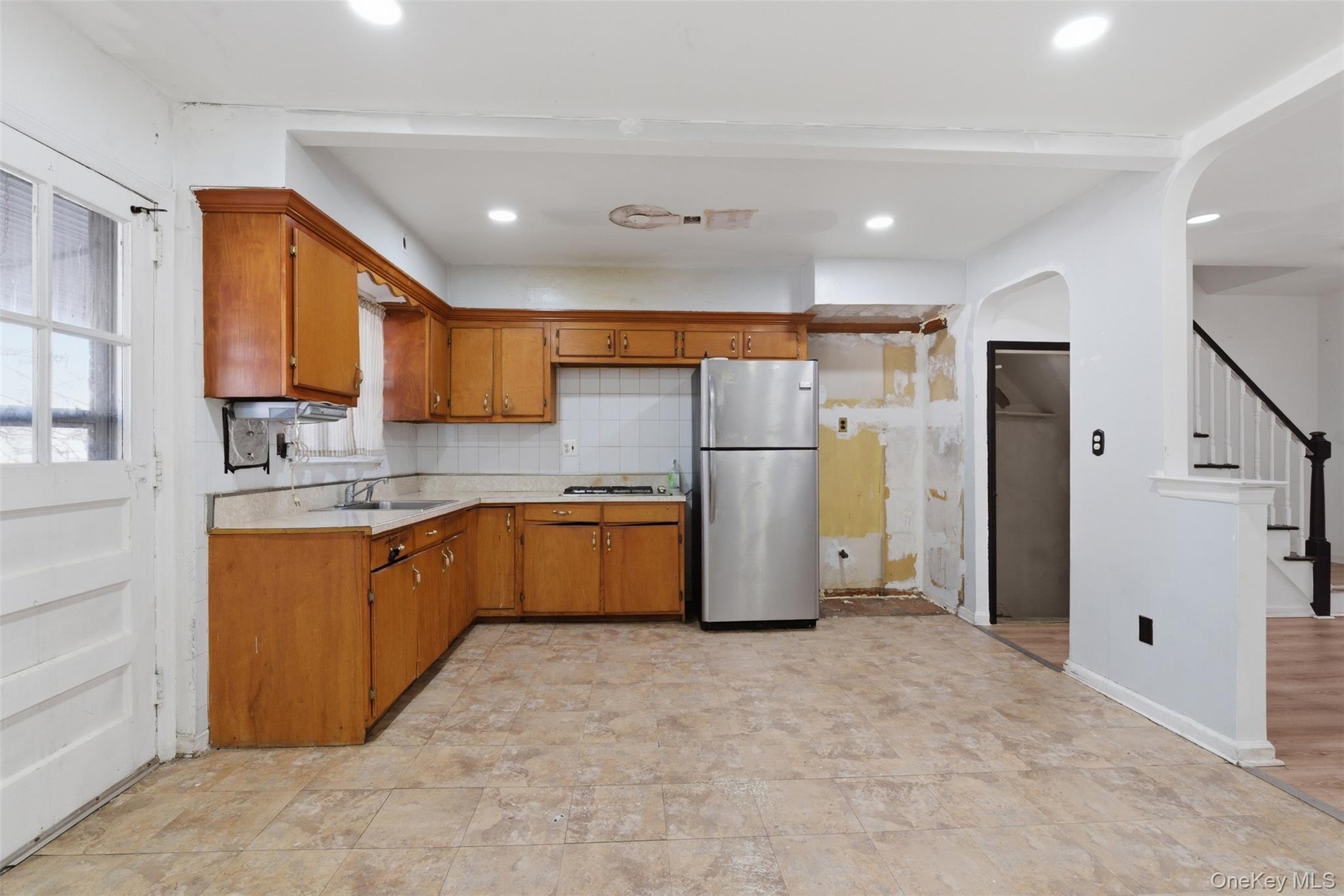 Single Family Wallace  Bronx, NY 10467, MLS-977137-11