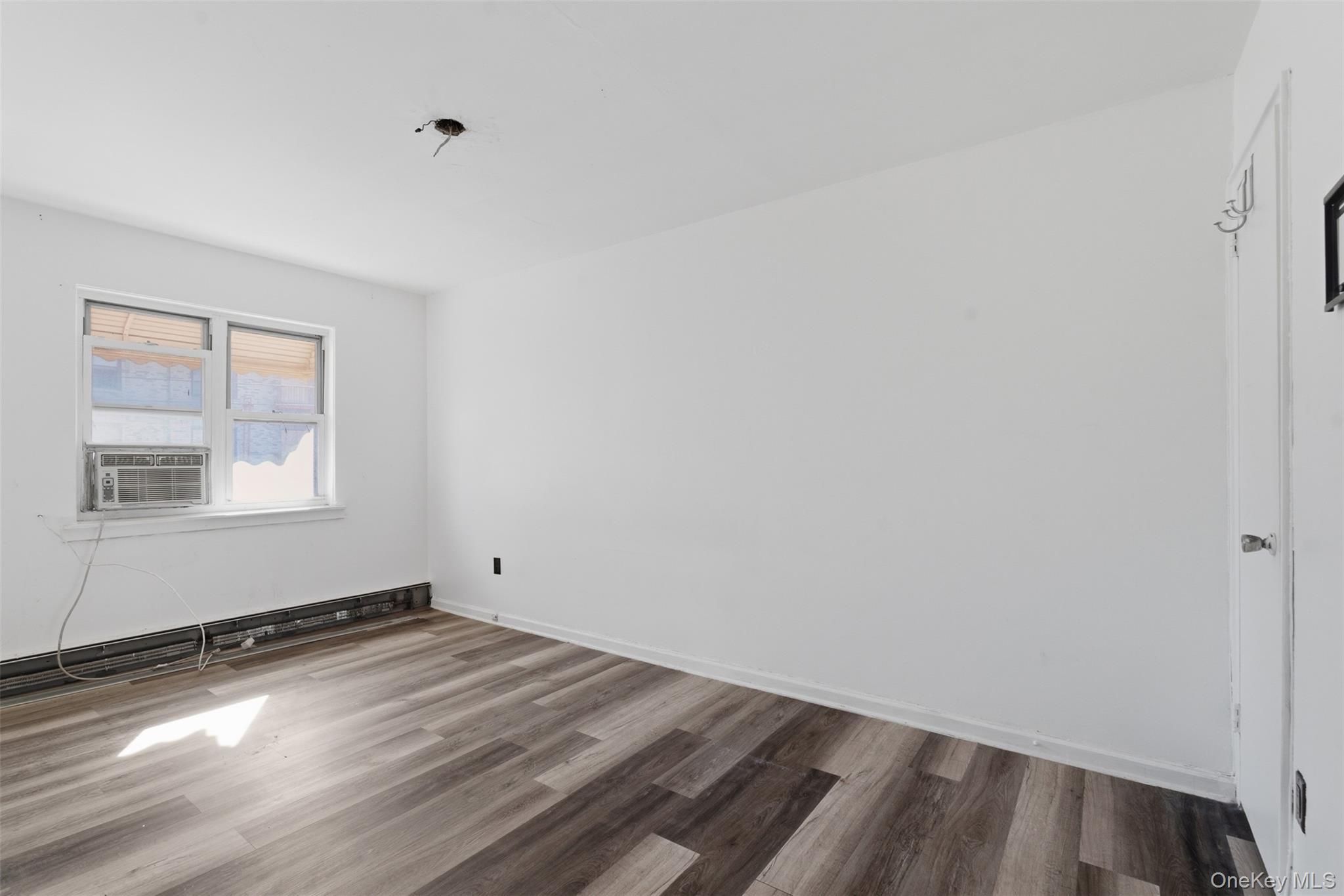 Single Family Wallace  Bronx, NY 10467, MLS-977137-18