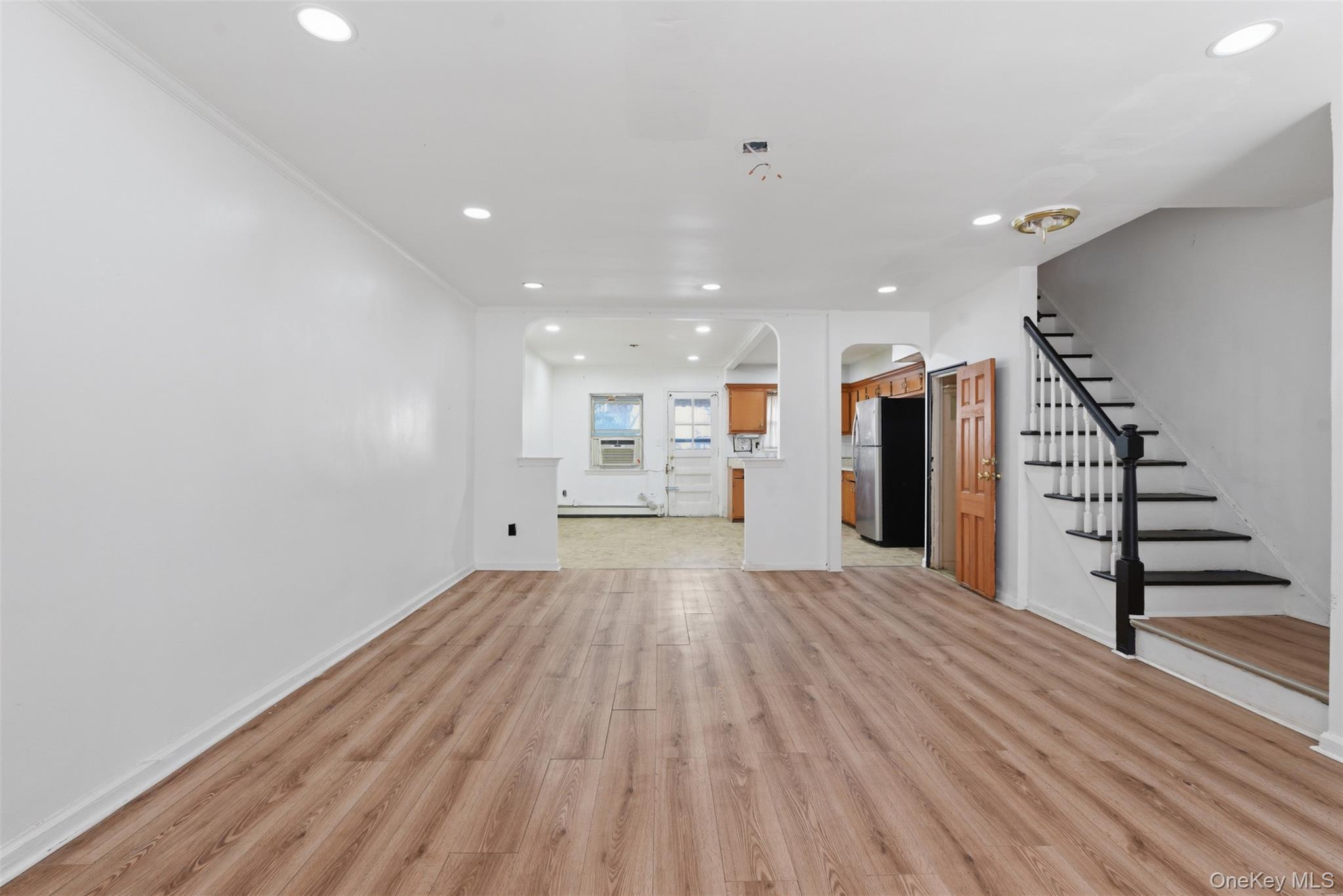 Single Family Wallace  Bronx, NY 10467, MLS-977137-6