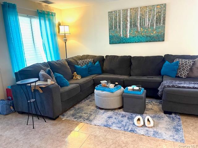 Condo Birchwood  Suffolk County, NY 11727, MLS-977146-2