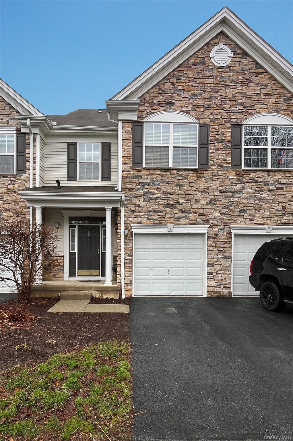 Condo Webster  Orange County, NY 10950, MLS-977154-2