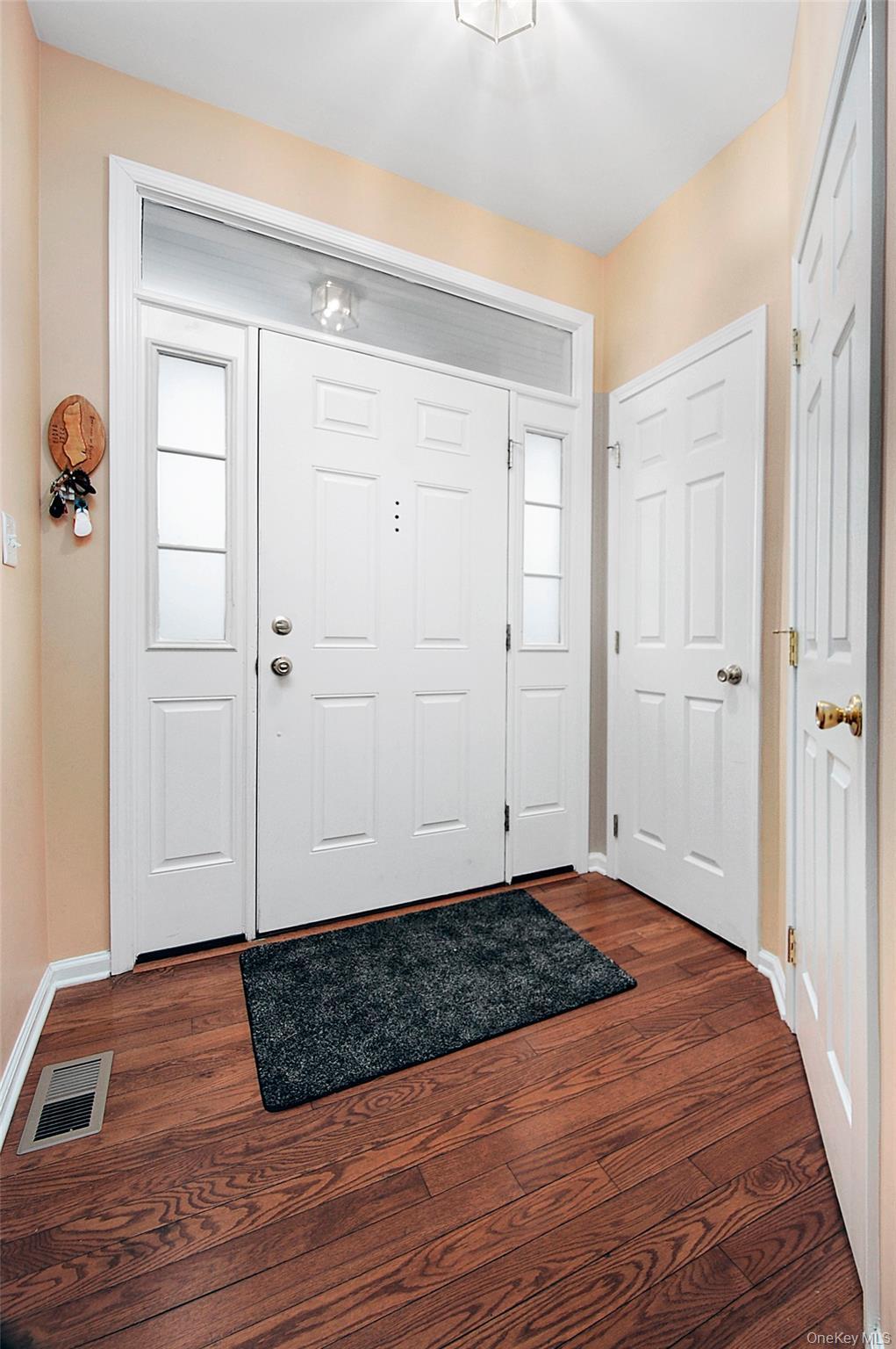 Condo Webster  Orange County, NY 10950, MLS-977154-6