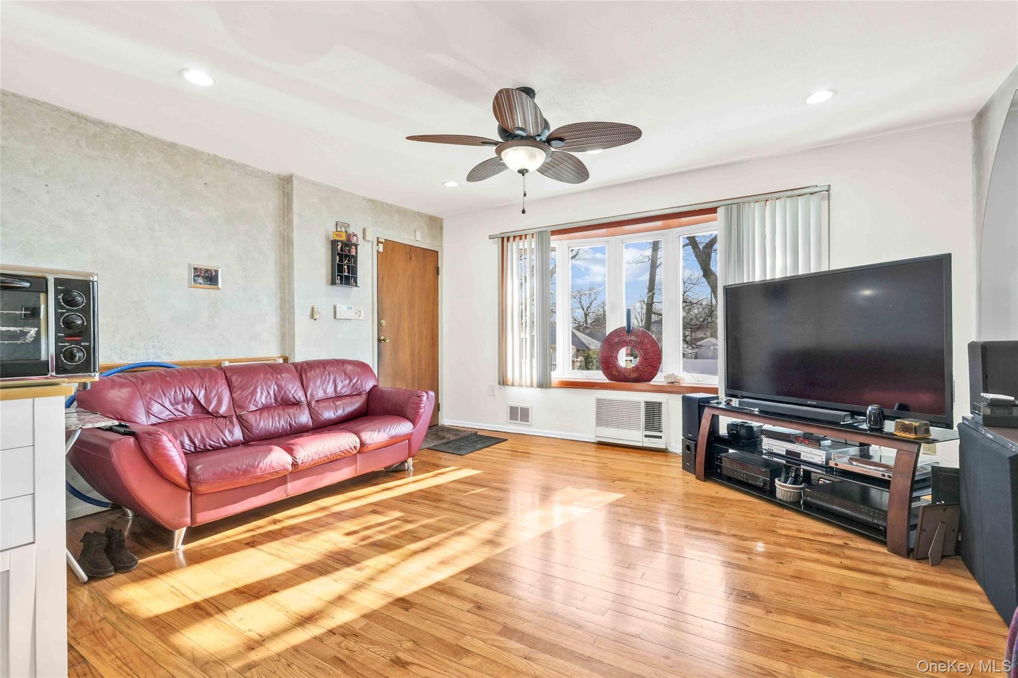 Single Family 144th Queens, NY 11436, MLS-977163-3
