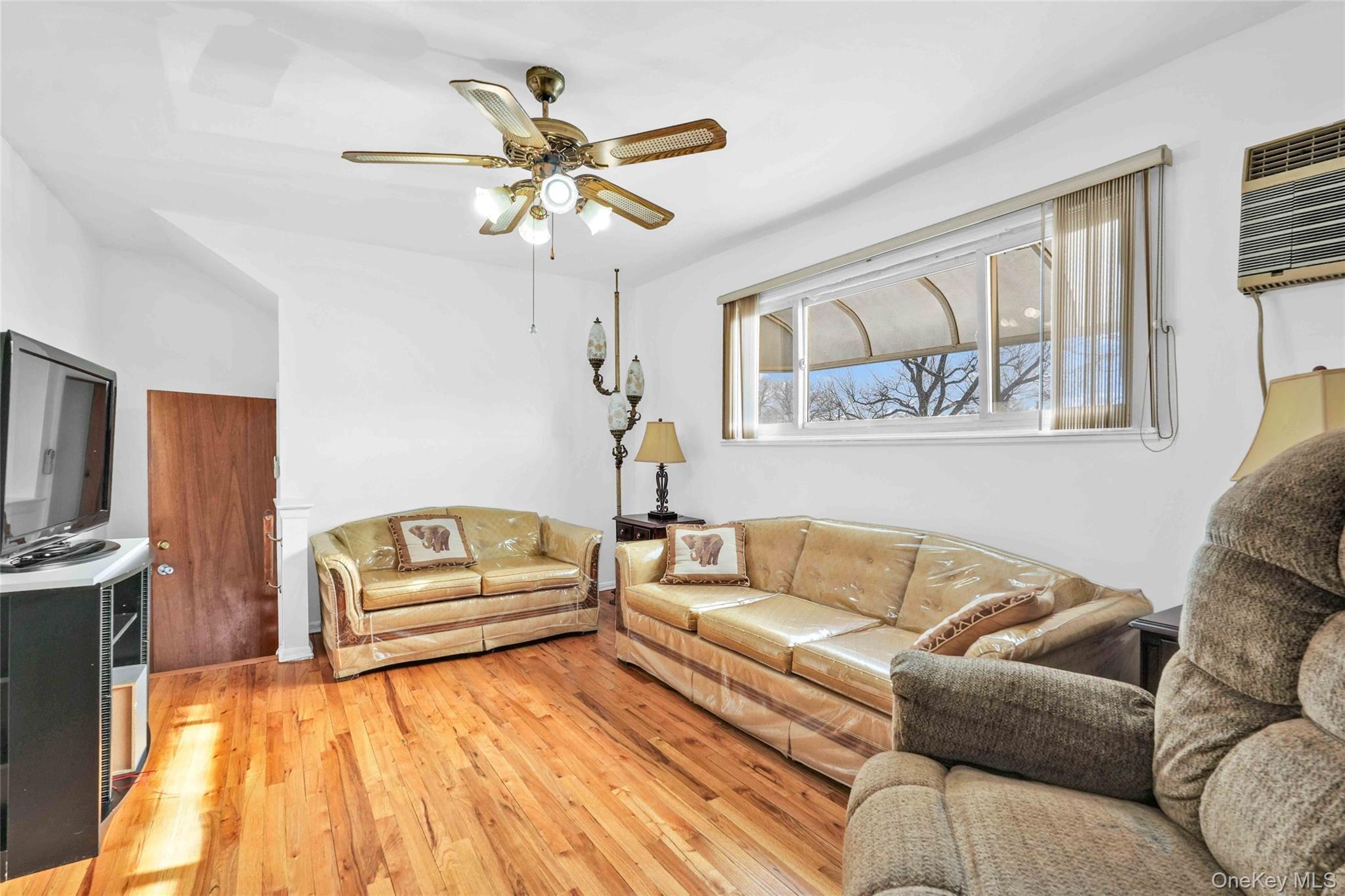 Single Family 144th Queens, NY 11436, MLS-977163-7