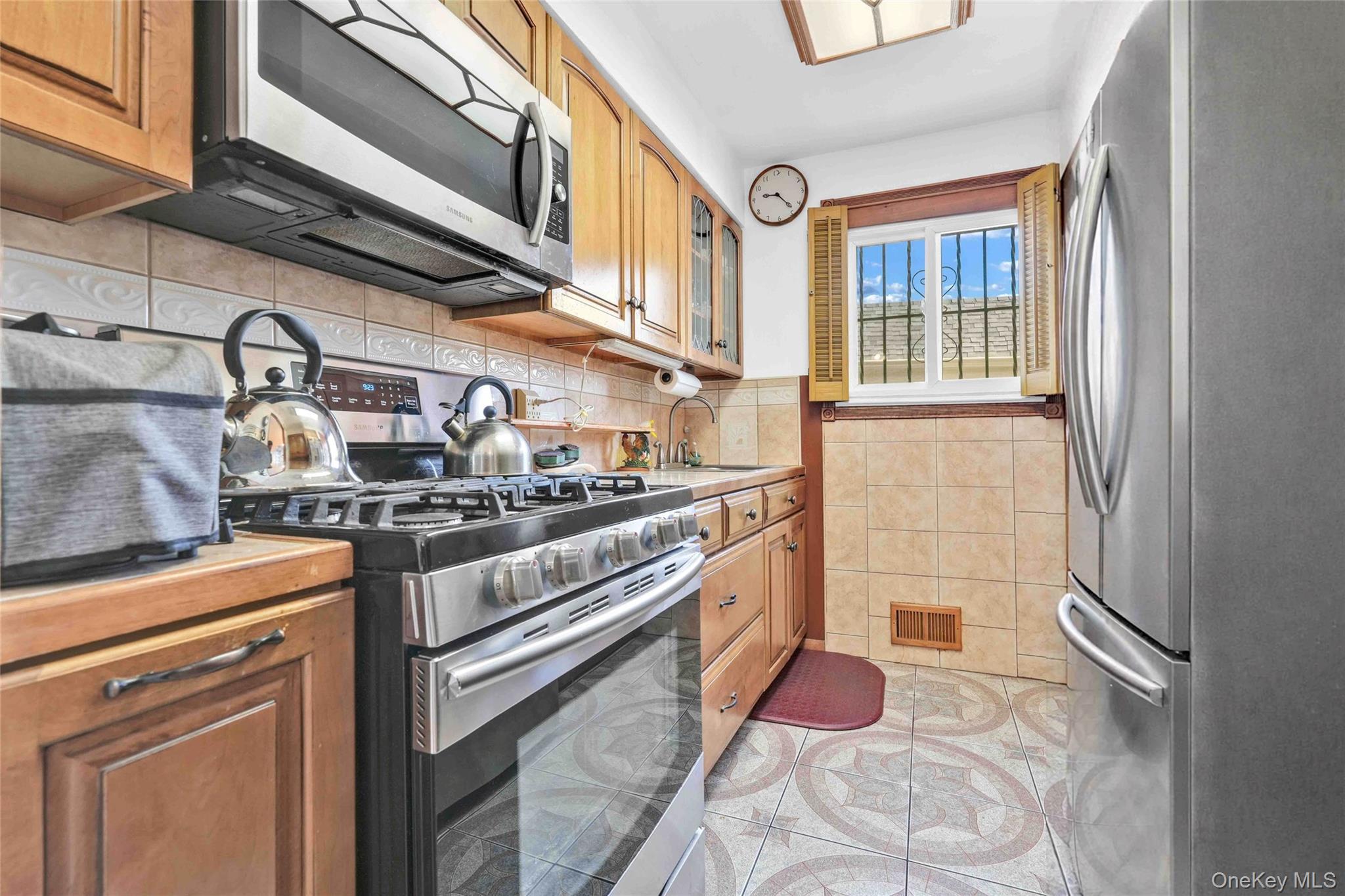 Single Family 144th Queens, NY 11436, MLS-977163-9