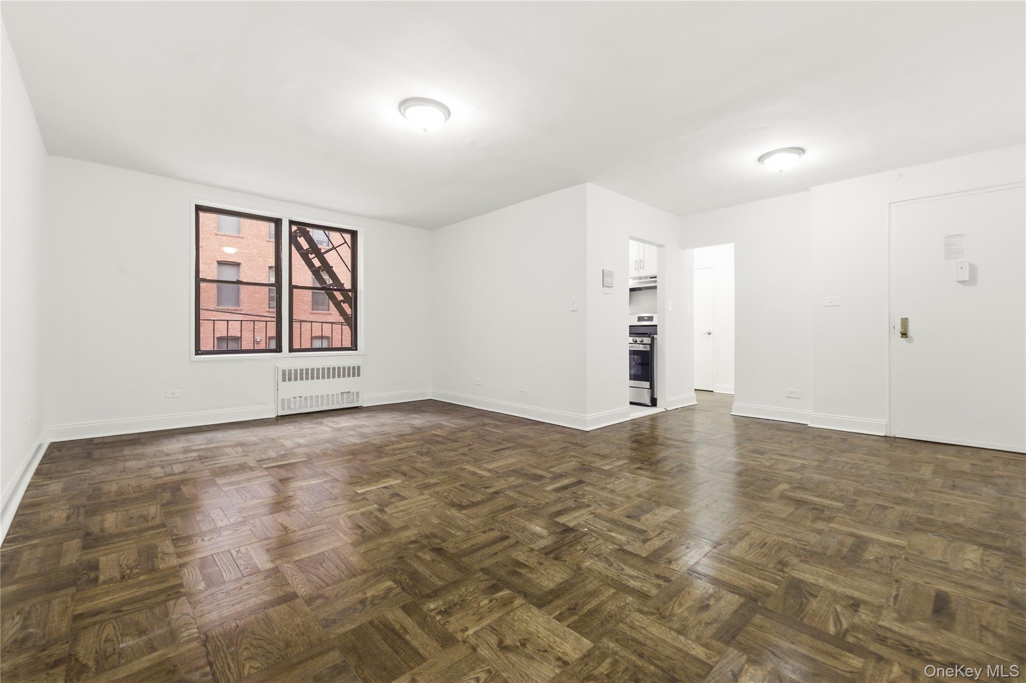 Coop Neilson  Queens, NY 11691, MLS-977165-2