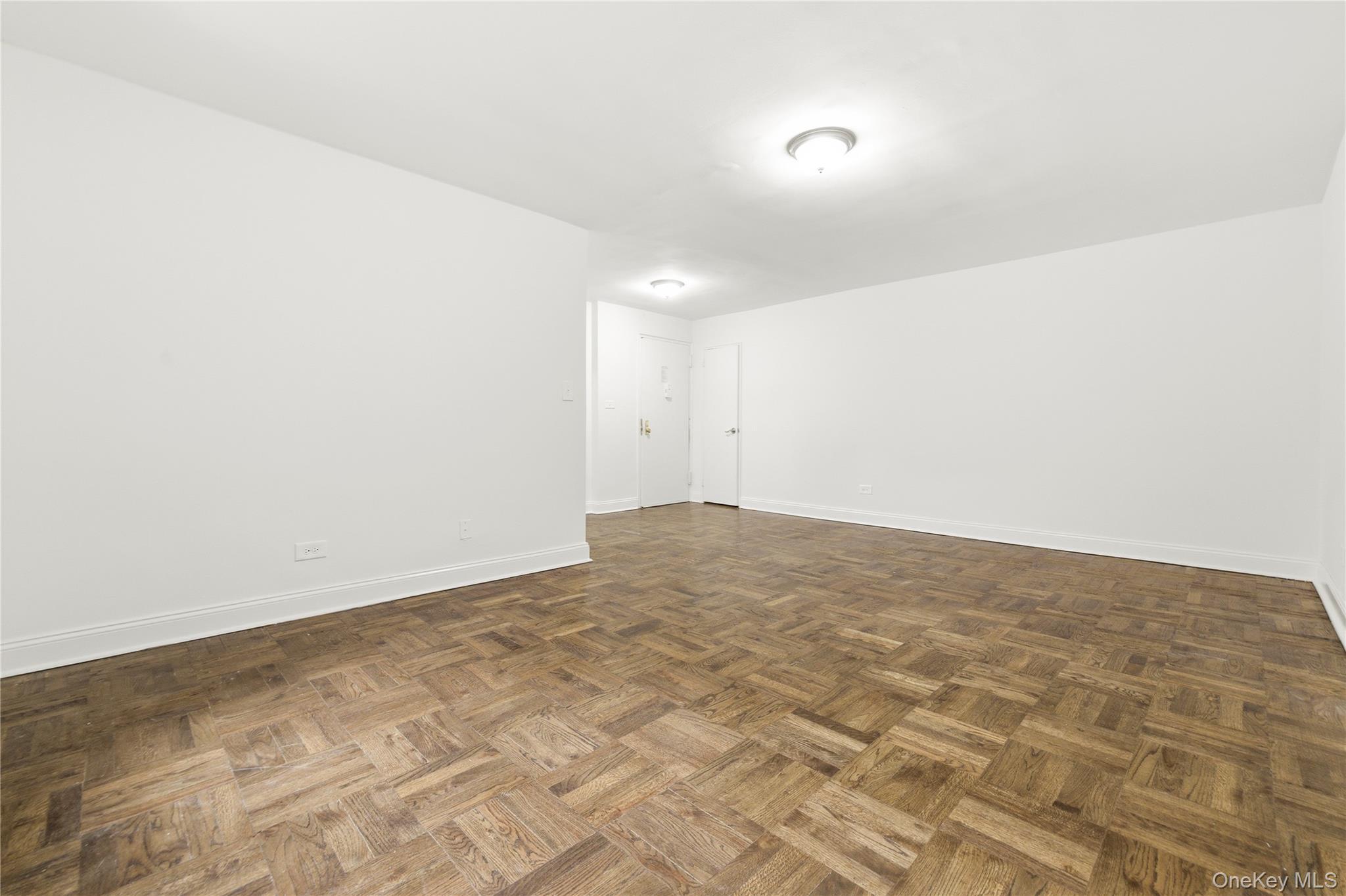 Coop Neilson  Queens, NY 11691, MLS-977165-4