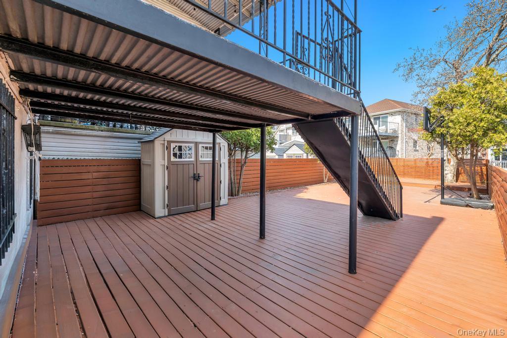 Single Family Fairmount Bronx, NY 10465, MLS-977171-20