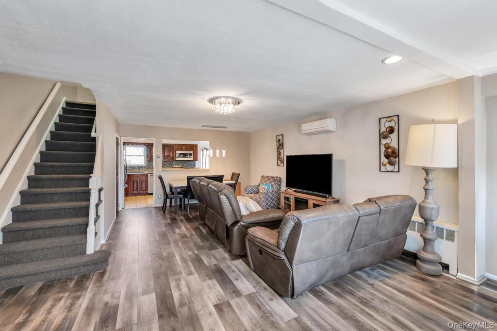 Single Family Fairmount Bronx, NY 10465, MLS-977171-6