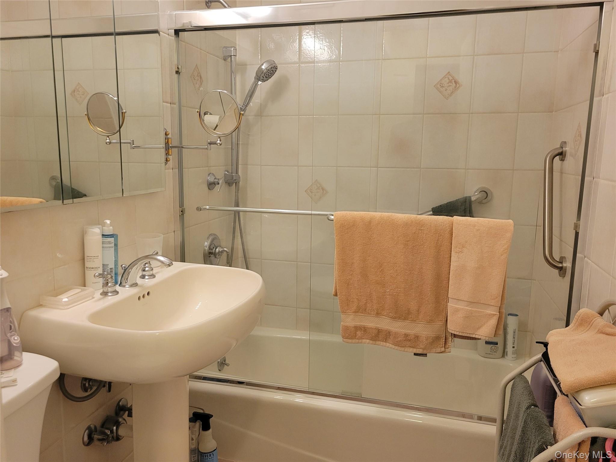 Coop Corporal Kennedy  Queens, NY 11360, MLS-977177-6