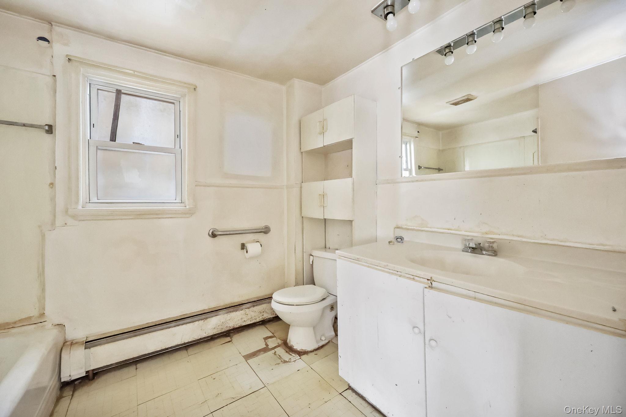 Single Family Henry  Out Of Area, NY 06830, MLS-977182-9