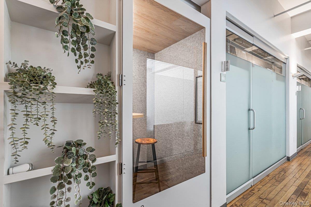 Commercial Lease 29th Street  Manhattan, NY 10001, MLS-977187-4