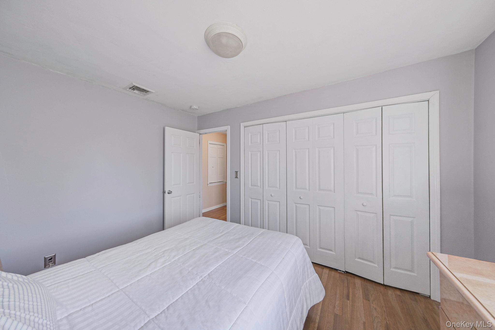 Single Family Hallock Avenue  Suffolk County, NY 11787, MLS-977202-32