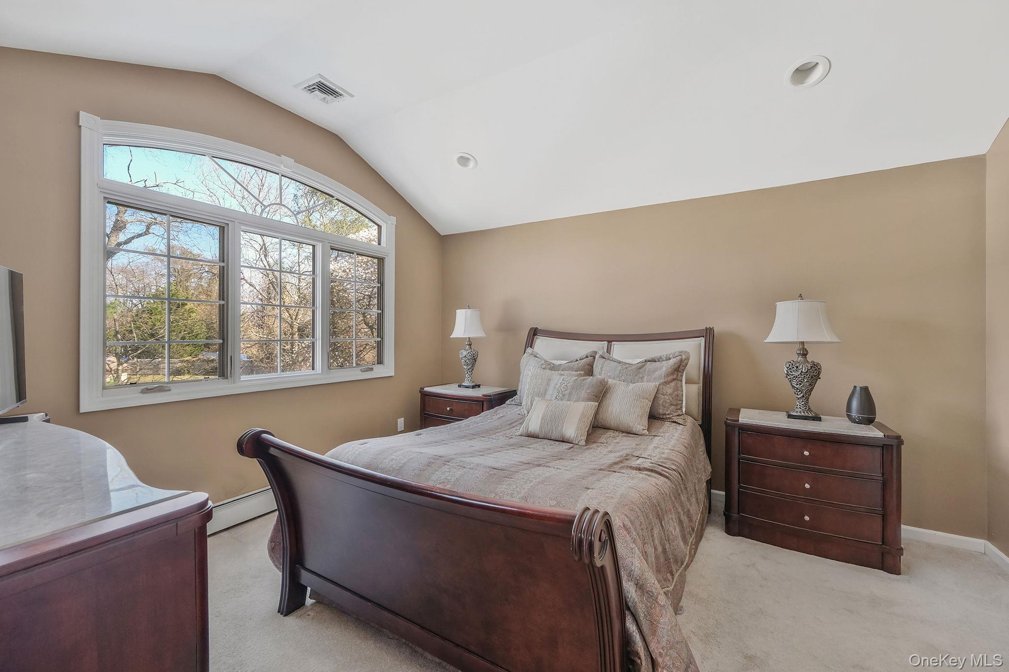 Single Family Hallock Avenue  Suffolk County, NY 11787, MLS-977202-37