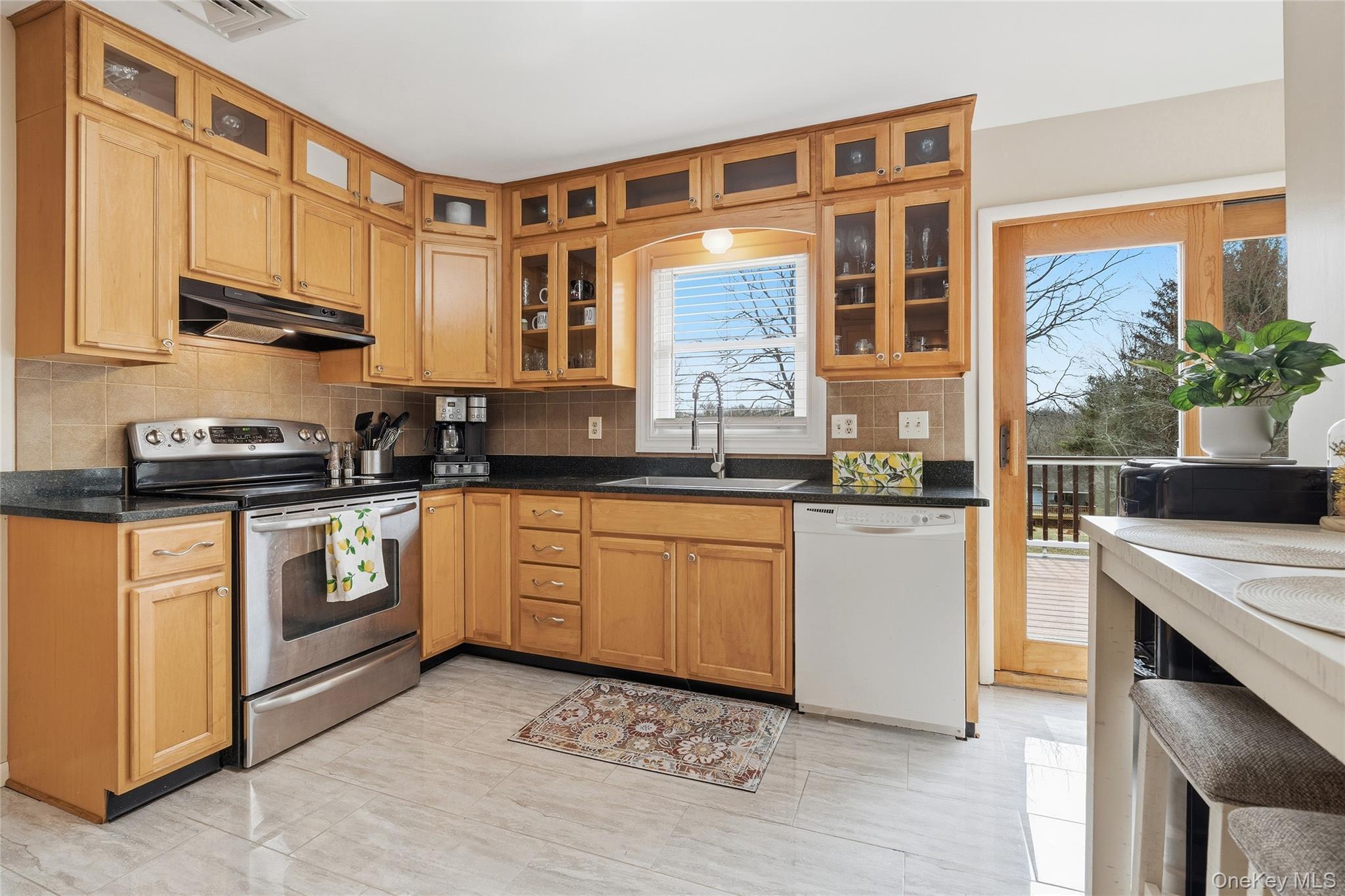 Single Family Edgehill  Dutchess County, NY 12590, MLS-977204-10