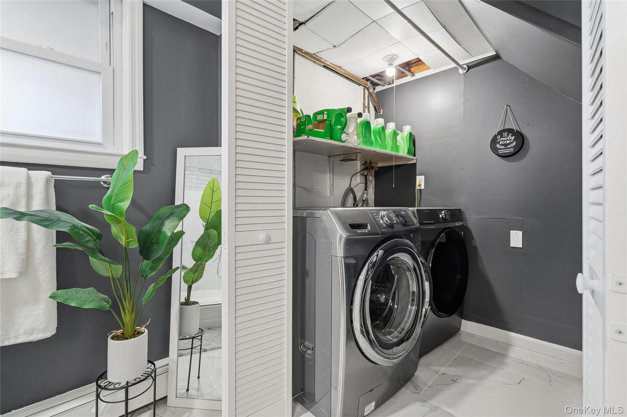 Single Family Edgehill  Dutchess County, NY 12590, MLS-977204-21