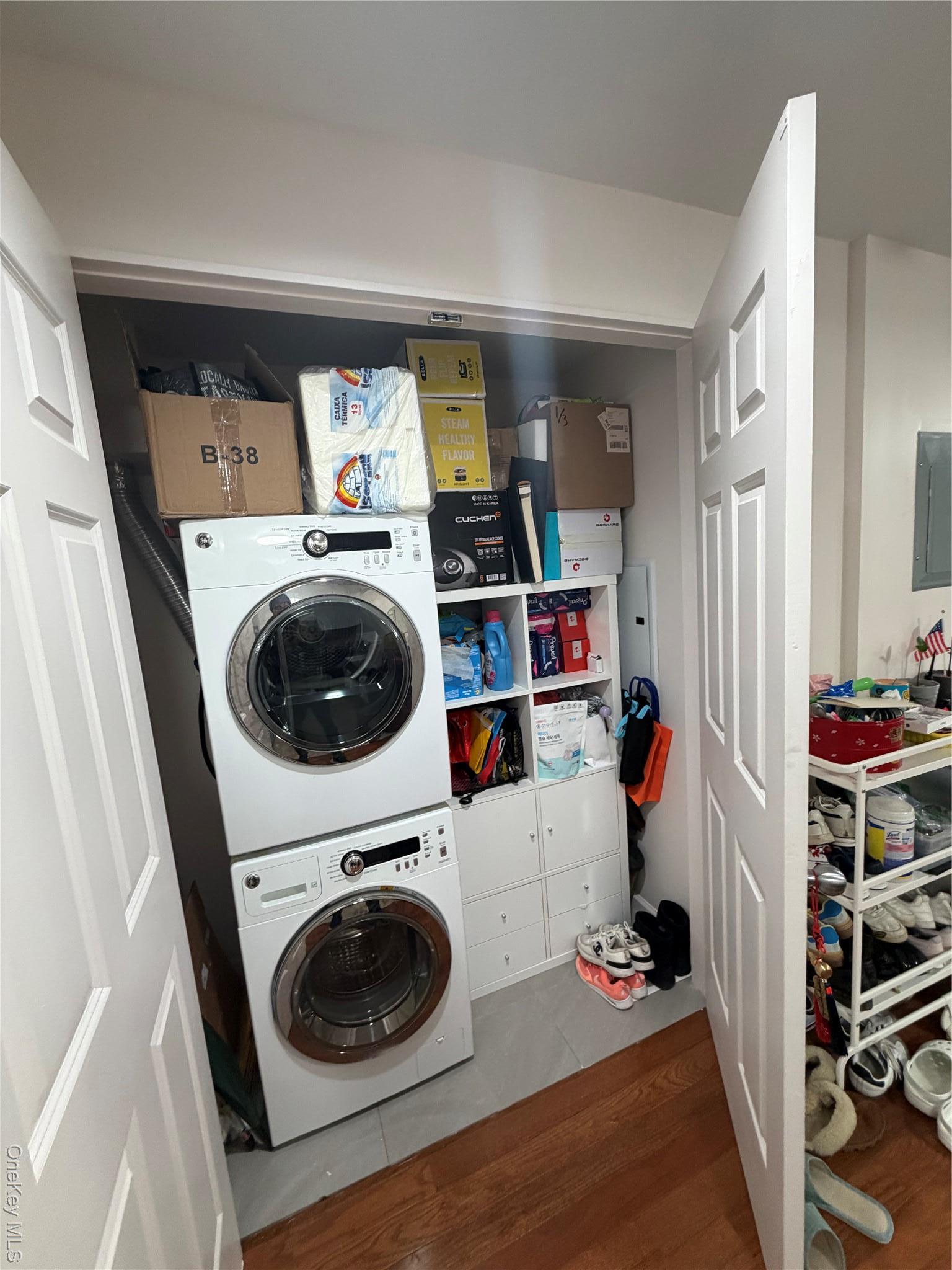 Condo 41st  Queens, NY 11355, MLS-977215-5