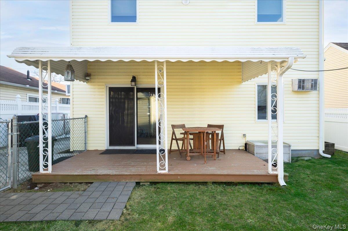 Single Family Cedar  Nassau County, NY 11758, MLS-977222-19