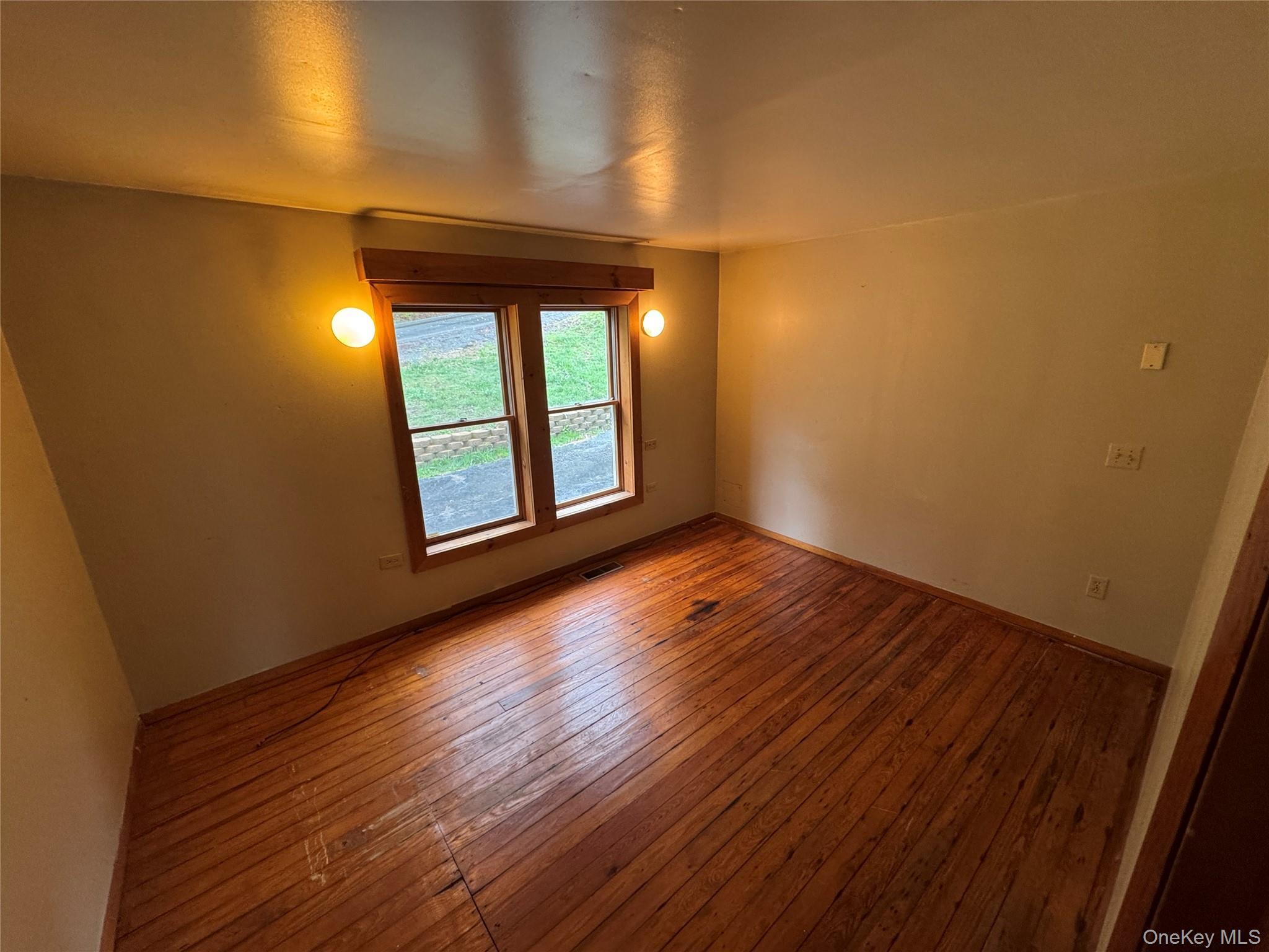 Single Family White Roe Lake Road  Sullivan County, NY 12758, MLS-977228-11
