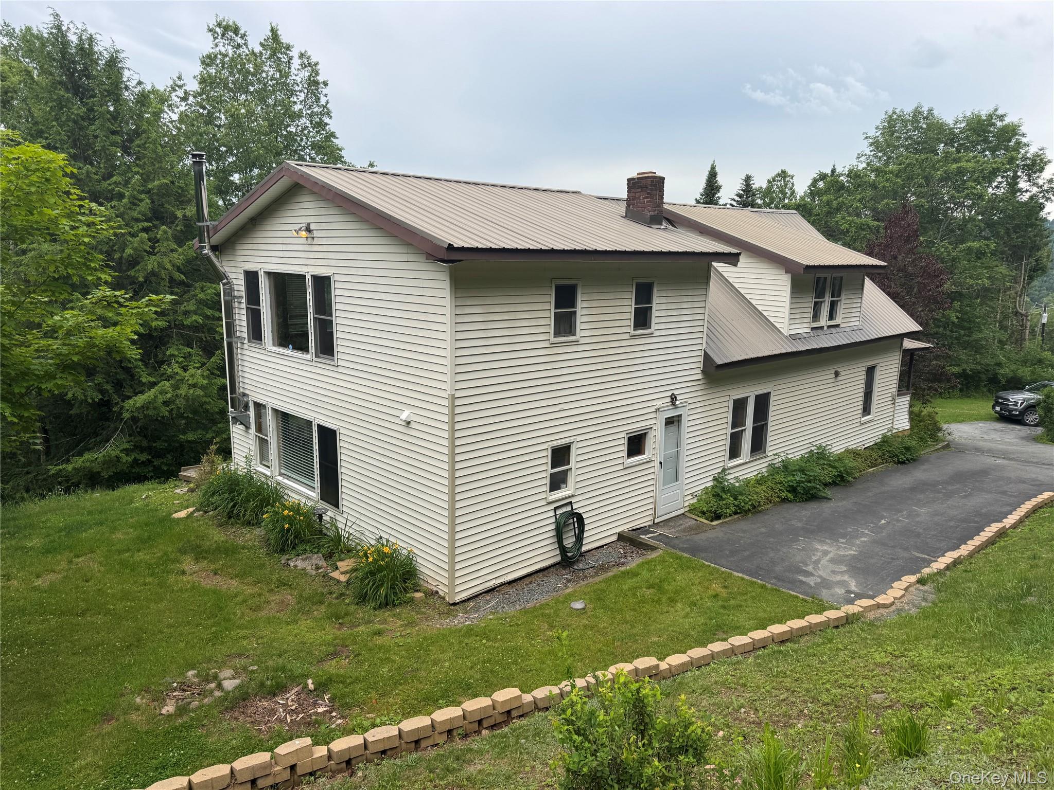 Single Family White Roe Lake Road  Sullivan County, NY 12758, MLS-977228-2