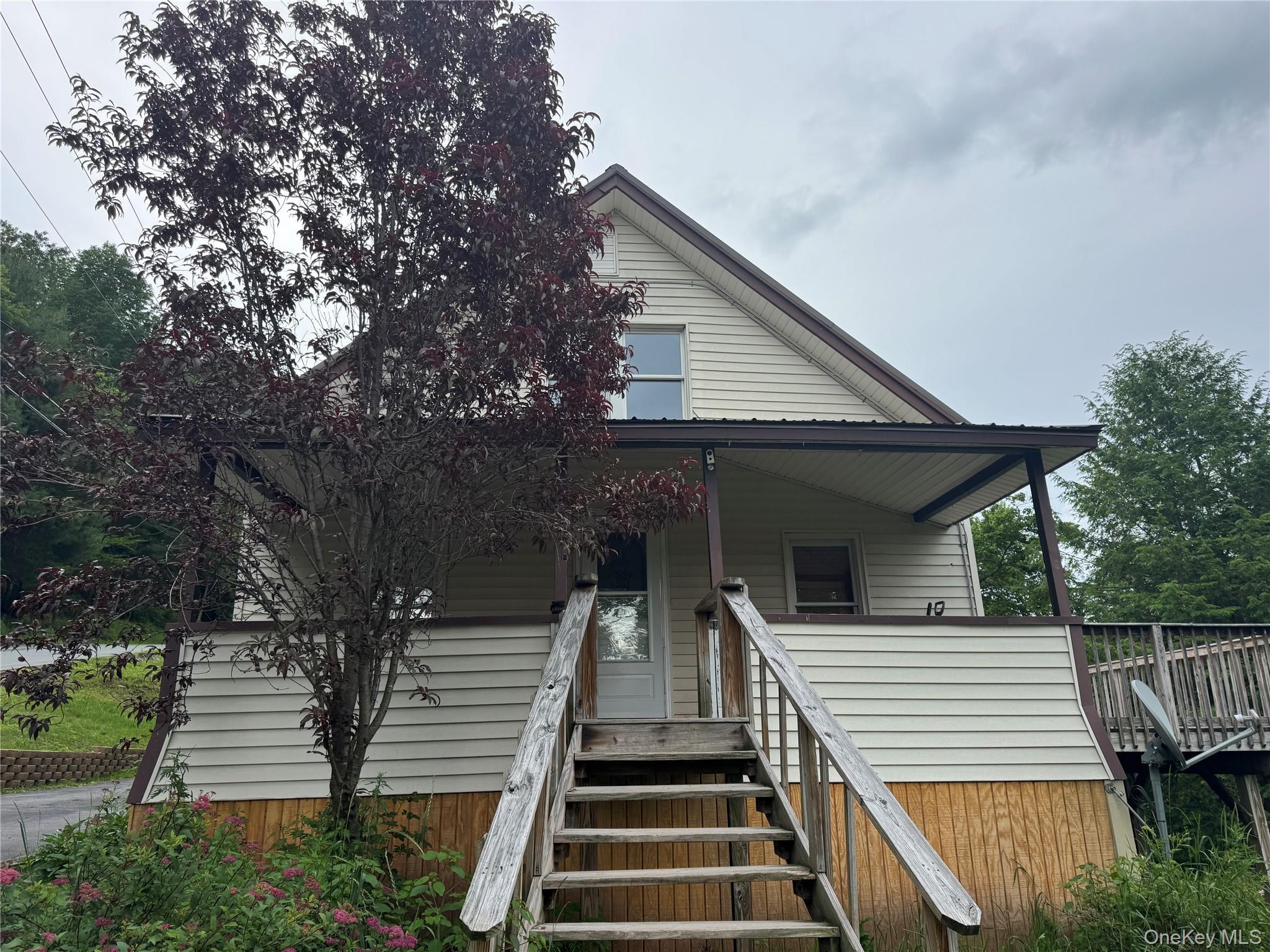 Single Family White Roe Lake Road  Sullivan County, NY 12758, MLS-977228-33