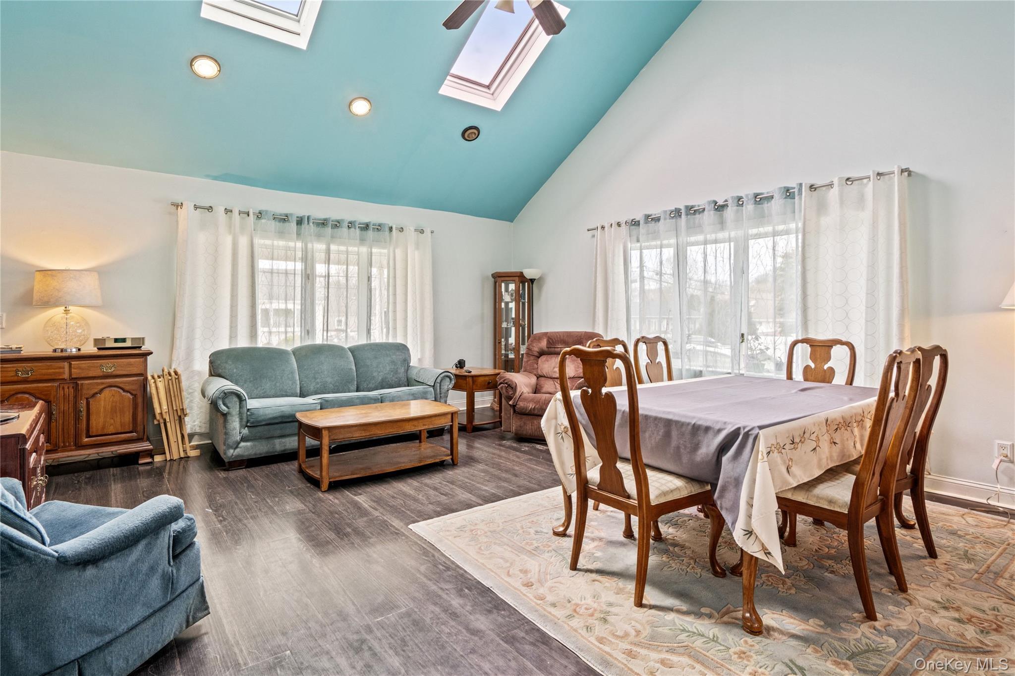 Single Family 3rd  Suffolk County, NY 11779, MLS-977251-7