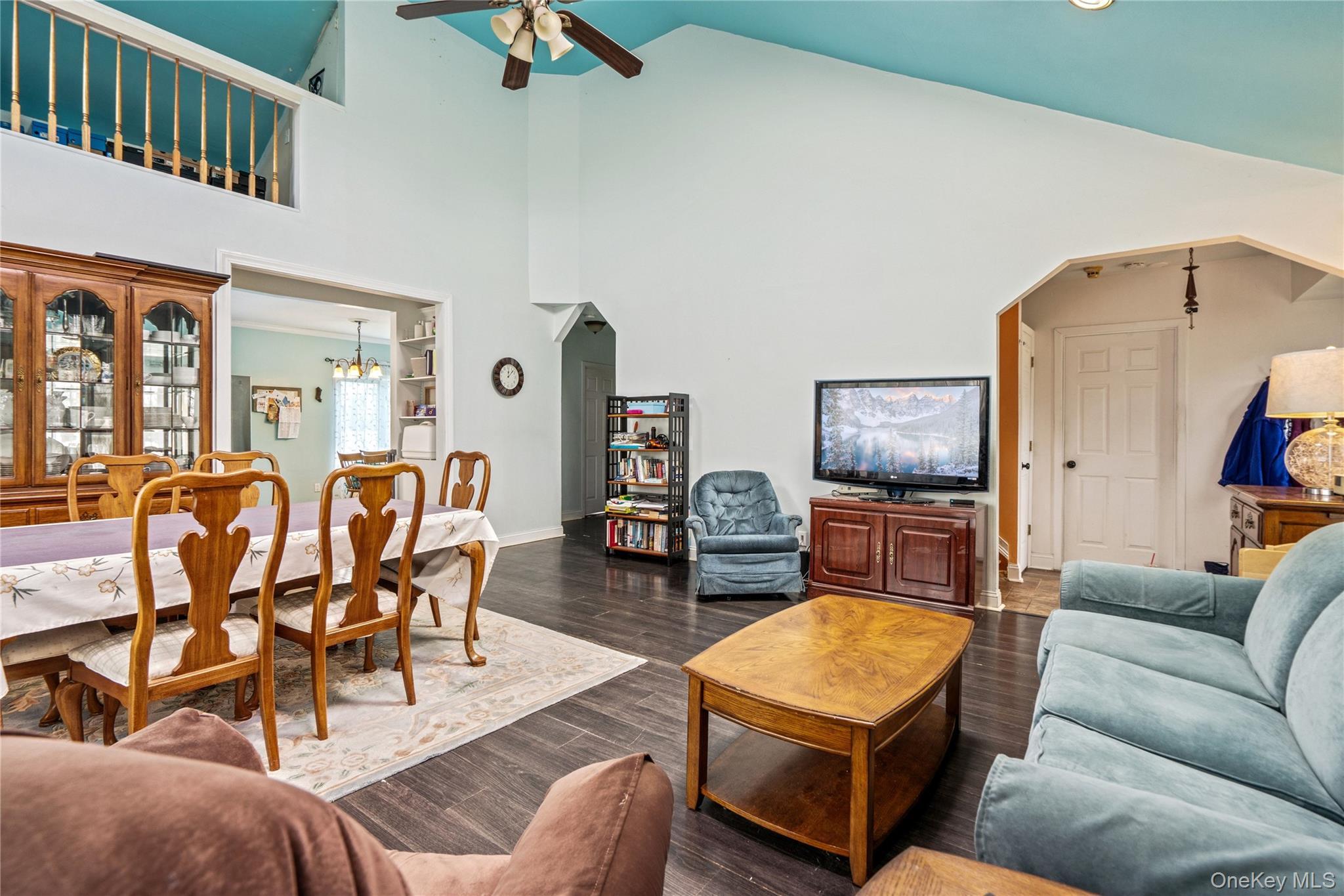 Single Family 3rd  Suffolk County, NY 11779, MLS-977251-8