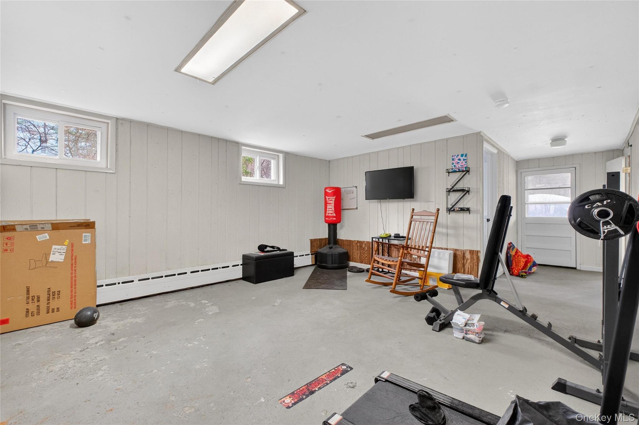 Single Family Woodbine  Putnam County, NY 10541, MLS-977256-23