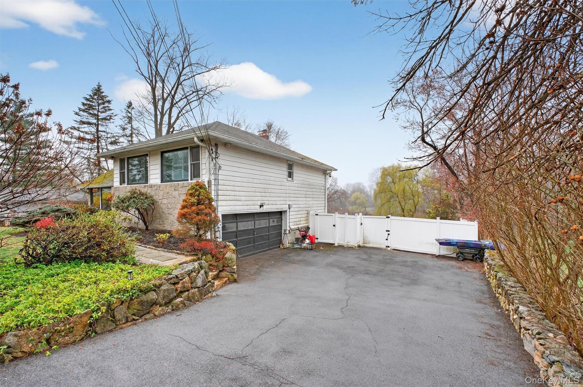 Single Family Woodbine  Putnam County, NY 10541, MLS-977256-3