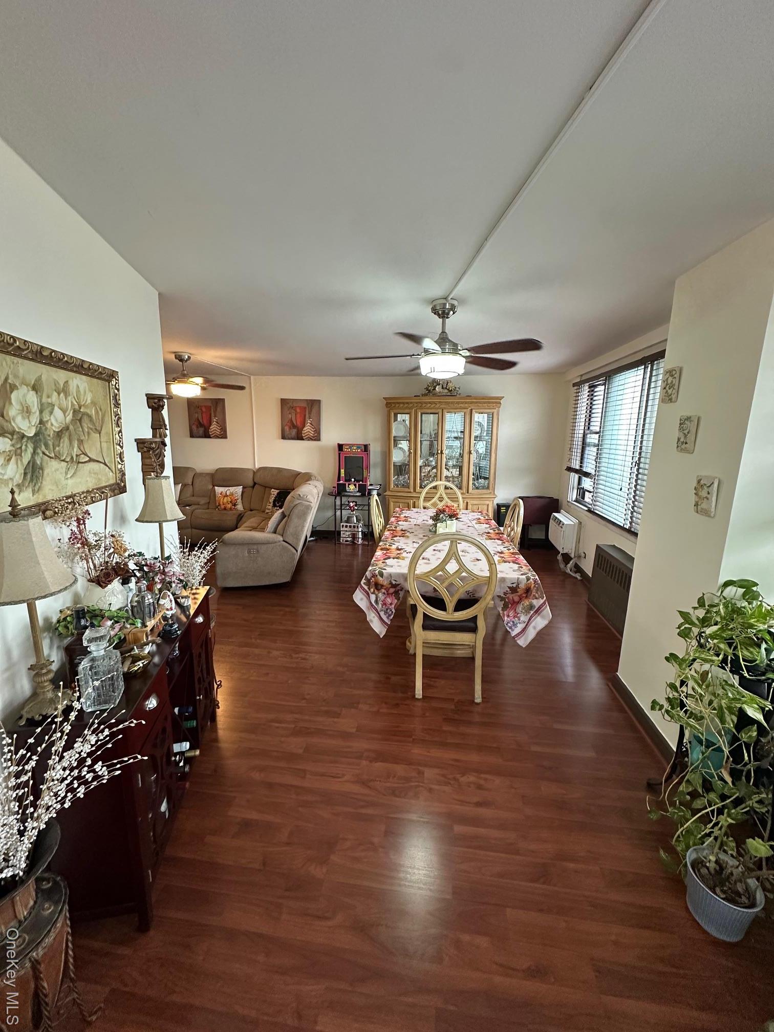 Coop Middletown Road  Bronx, NY 10461, MLS-977257-10