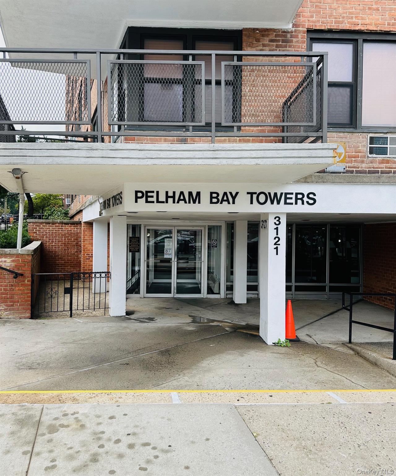 Coop Middletown Road  Bronx, NY 10461, MLS-977257-3