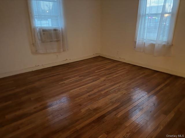 Single Family Totten  Nassau County, NY 11714, MLS-977263-4