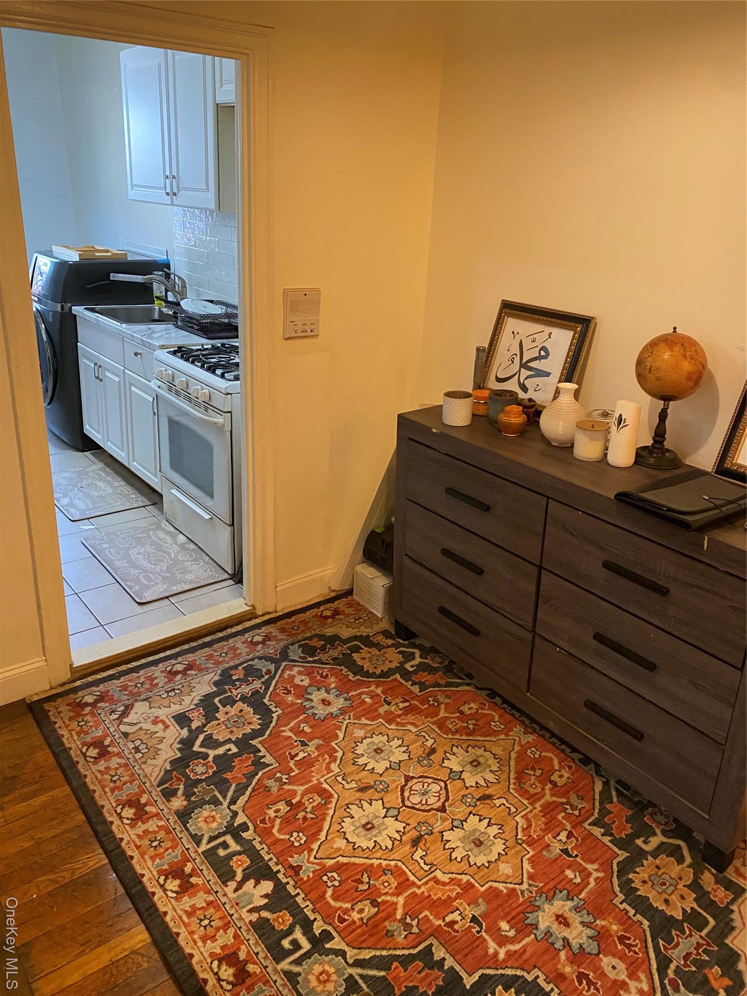 Coop Anderson  Bronx, NY 10452, MLS-977269-11