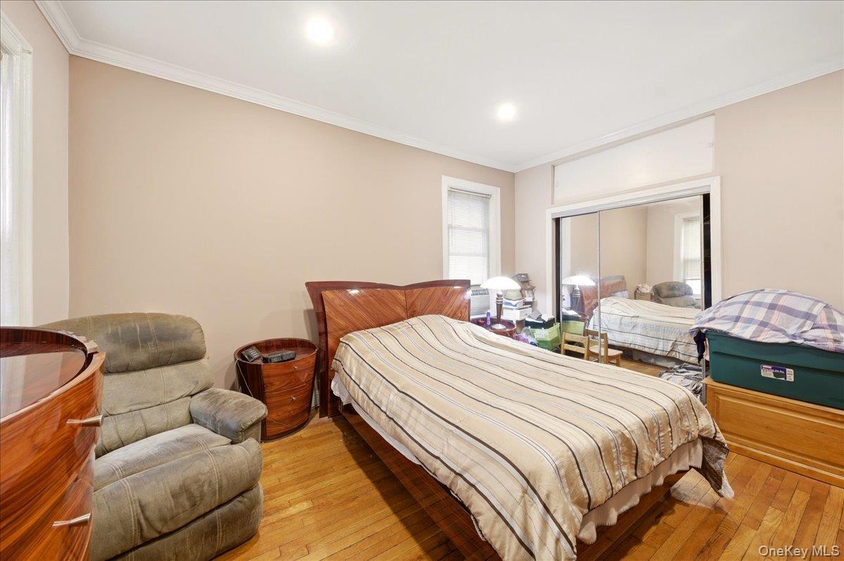 Commercial Sale Andrews  Bronx, NY 10453, MLS-977314-28