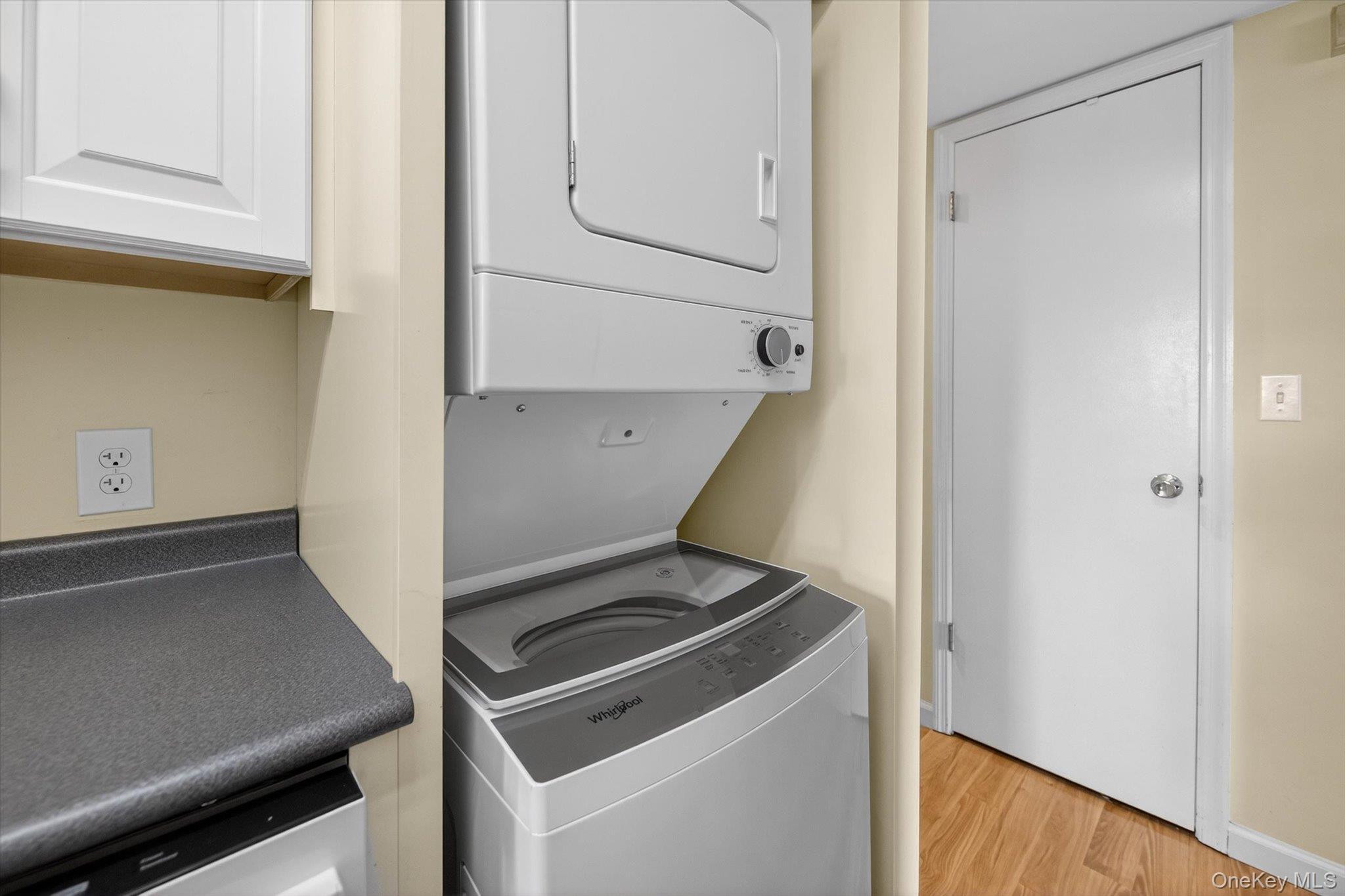 Condo Temple Hill  Orange County, NY 12553, MLS-977319-12