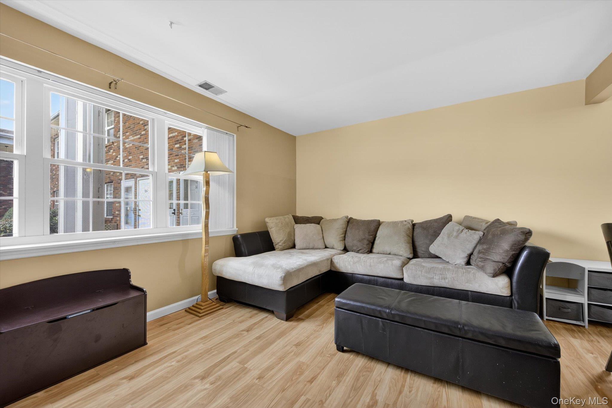 Condo Temple Hill  Orange County, NY 12553, MLS-977319-6