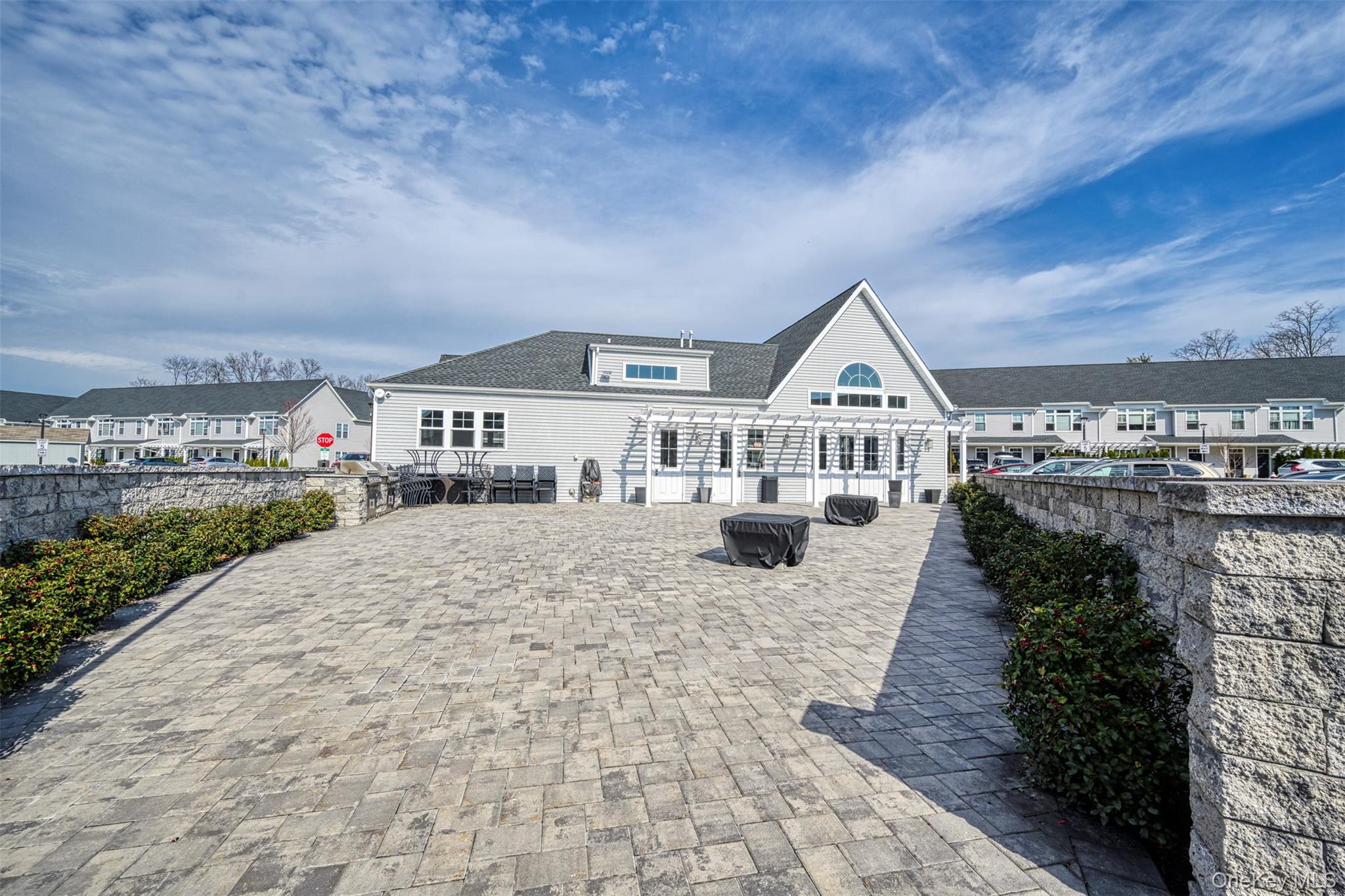 Condo Breton  Nassau County, NY 11542, MLS-977339-35