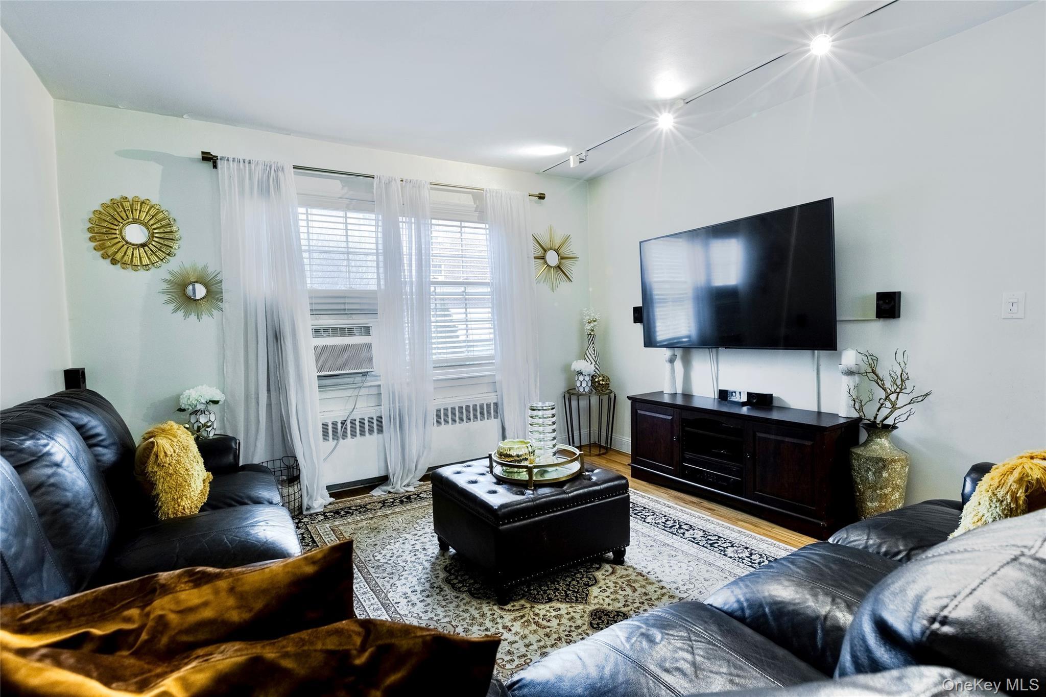 Coop Fieldstone Drive  Westchester County, NY 10530, MLS-977340-10