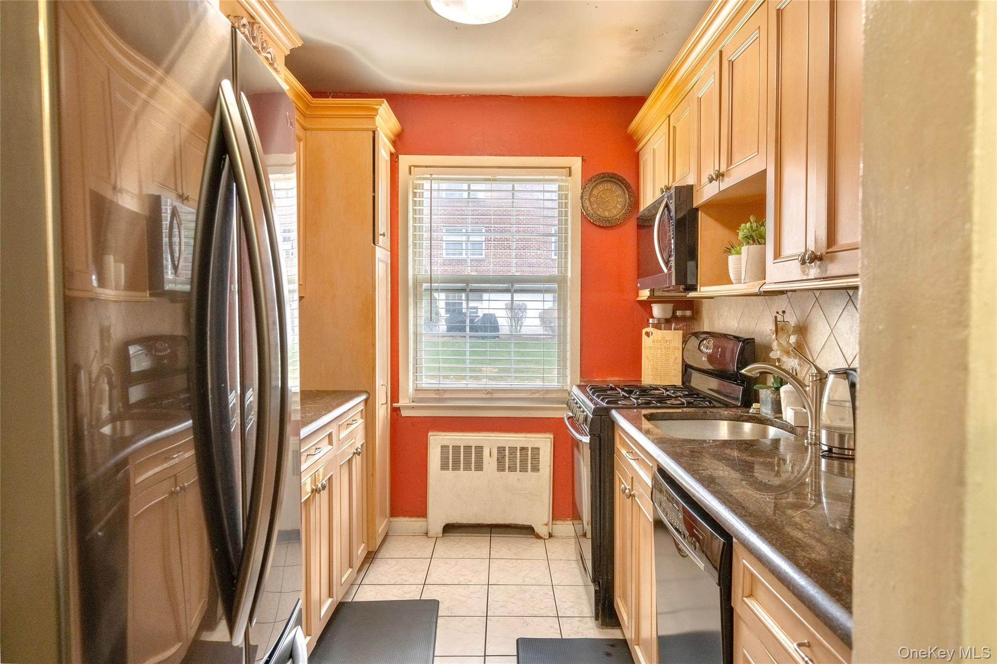 Coop Fieldstone Drive  Westchester County, NY 10530, MLS-977340-14