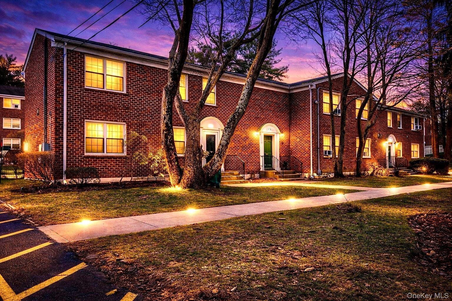 Coop Fieldstone Drive  Westchester County, NY 10530, MLS-977340-2